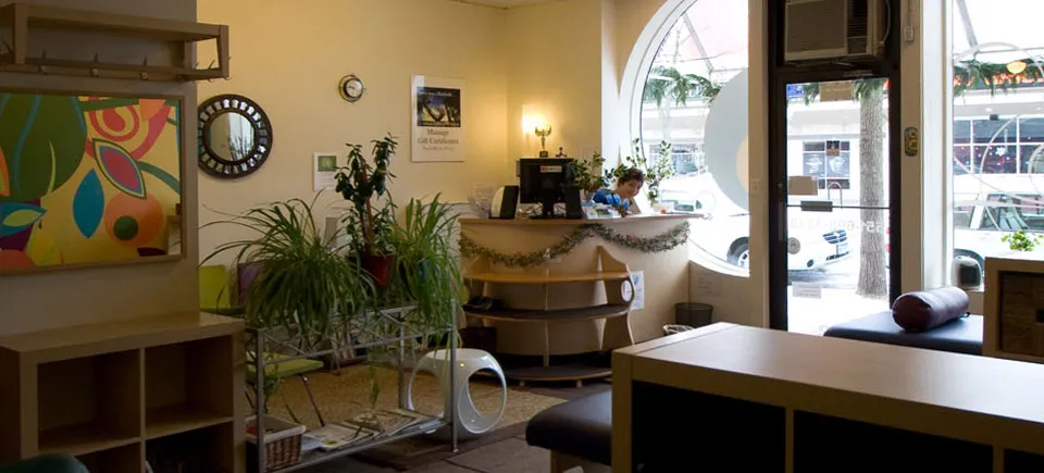 The front desk and round window of the studio on Cleveland Avenue.